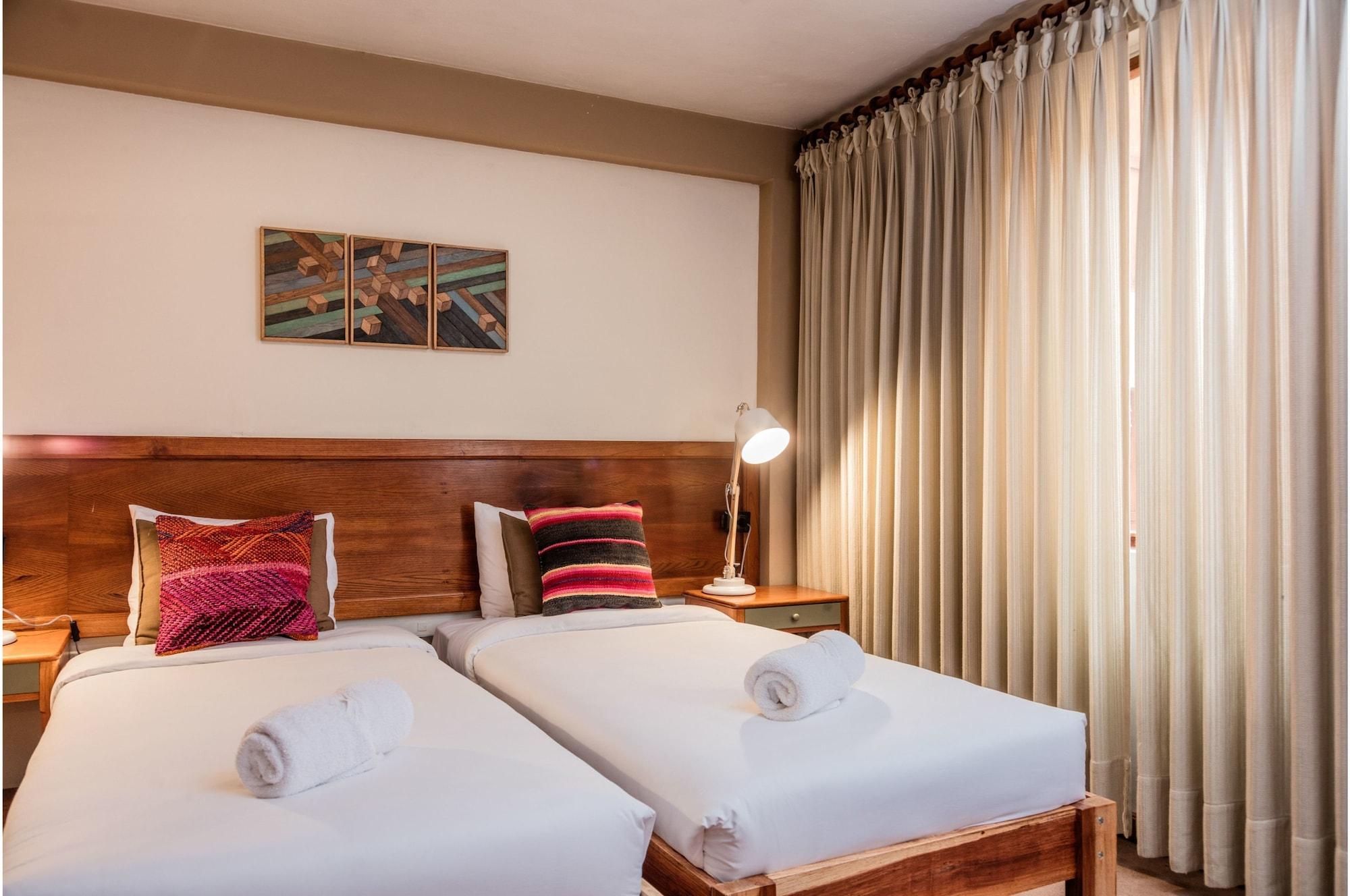 Socialtel Plaza De Armas Cusco Hotel Exterior photo